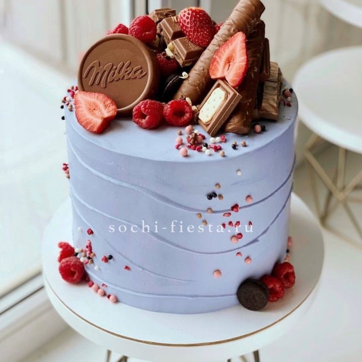 Торт "Milka's world" в Пхукете